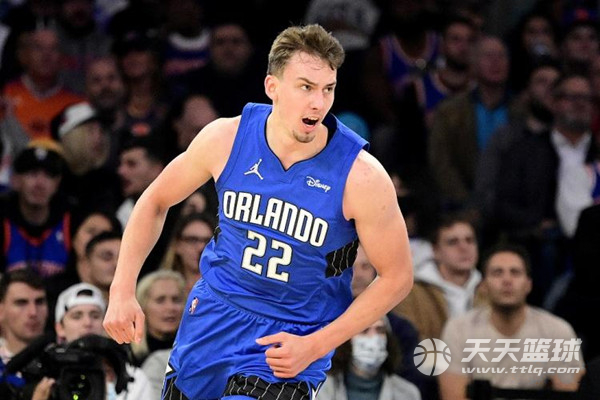 围绕影像特 围绕影像特